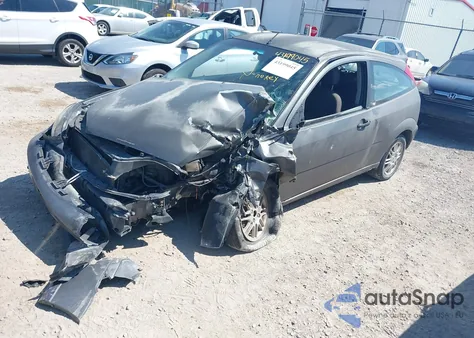 2006 Ford Focus Zx3 from USA, damaged, VIN 1FAFP31N76W169185